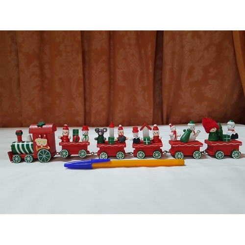 89 - Mini Christmas Trains, Vintage Style Wooden Mini Ornaments.(2)