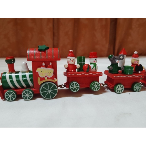 89 - Mini Christmas Trains, Vintage Style Wooden Mini Ornaments.(2)