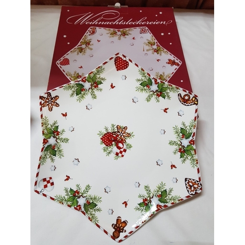 90 - Hutschenreuther Stars Christmas Crockery in Shape of Star; Plater (Approx. Ø: 34cm) and 2x Bowls (Ap... 