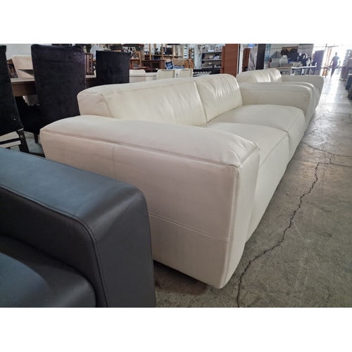 100B - 2 x Flexlux 'Lucera' White Leather 3-Seater Sofas; Modern Design & Super Comfortable High-Quality Se... 