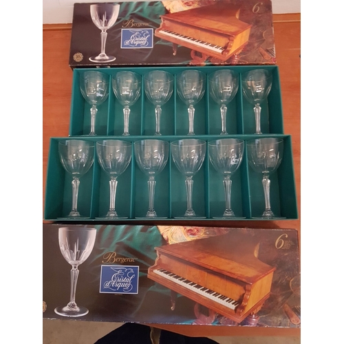 646D - d'Arques 'Bergerac' Crystal  Red and White Wine Glasses, 2x Sets (6x Pcs Each Set), Original Boxes. ... 