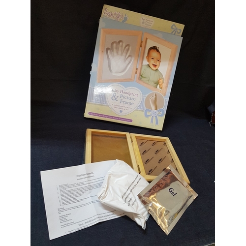 656D - New Baby Born Gifts, 'Me to You Tiny Tatty Teddy Multi-aperture Photo Frame', 'Photo Album in New Ba... 