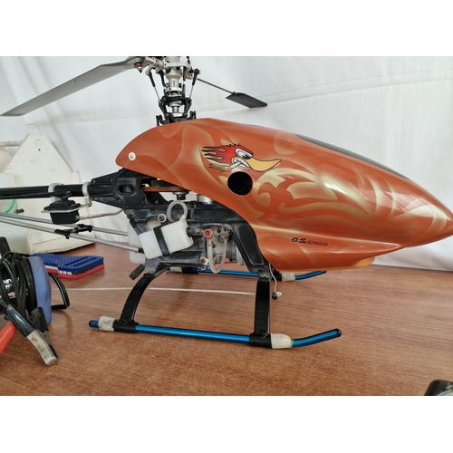 669D - Radio Controlled Nitro Helicopter, Together with Remote Control (T6EXHP Computerized Helicopter Syst... 