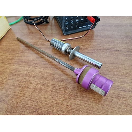 669D - Radio Controlled Nitro Helicopter, Together with Remote Control (T6EXHP Computerized Helicopter Syst... 