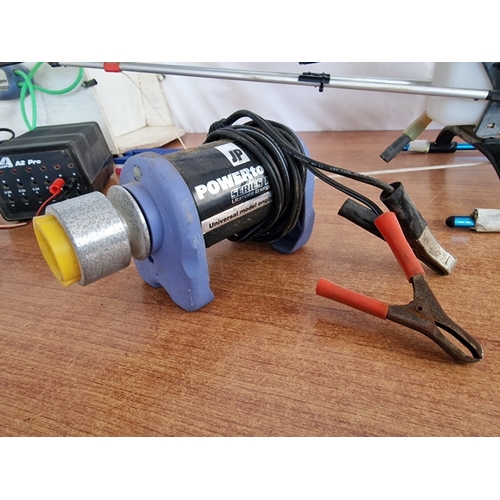 669D - Radio Controlled Nitro Helicopter, Together with Remote Control (T6EXHP Computerized Helicopter Syst... 