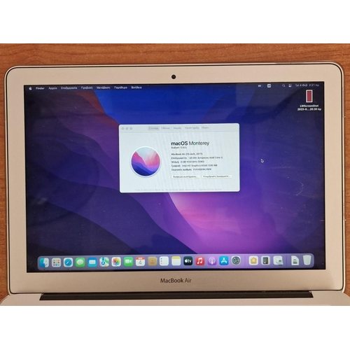 676D - Apple MacBook Air Laptop, (Model A1466), 13-inch LED Backlit Widescreen Notebook, 4GB RAM, 256GB HD,... 