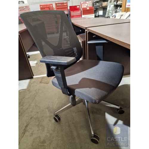 683D - Modern Wenge Colour Rectangular Office Desk, Together with 4-Drawer Pedestal / Drawer Unit and Black... 