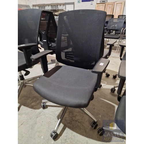 698D - Black Colour Office Swivel Chair (Fabric Seat with Mesh Back Rets), with Adjustable Height, Angle & ... 