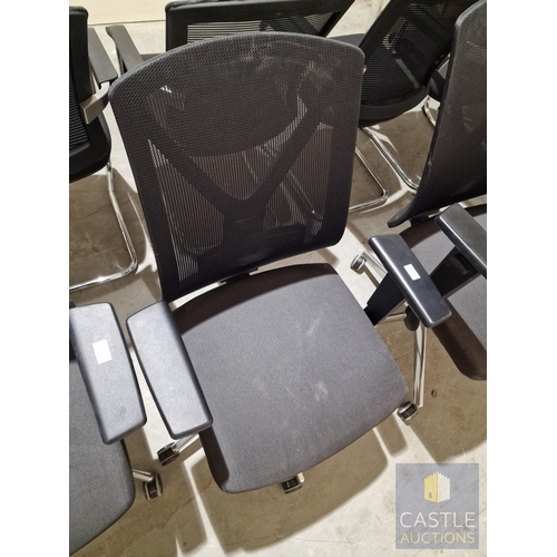 706D - Black Colour Office Swivel Chair (Fabric Seat with Mesh Back Rets), with Adjustable Height, Angle & ... 