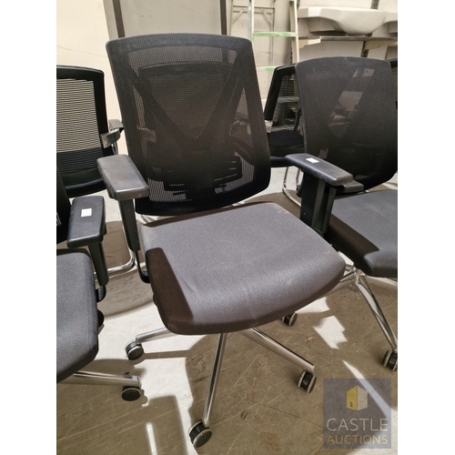 707D - Black Colour Office Swivel Chair (Fabric Seat with Mesh Back Rets), with Adjustable Height, Angle & ... 