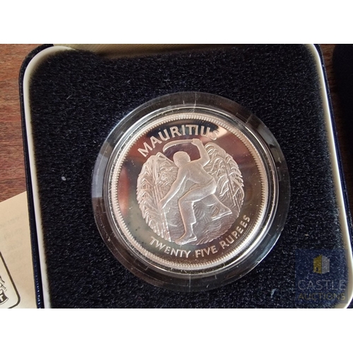 165 - 2 x Mauritius (1977) Sterling Silver Proof Crown Coins (25 Pence), to Commemorate the Queen's Silver... 