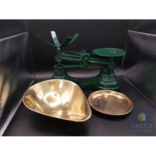 19 - Vintage green Librasco kitchen scales with 2 brass pans & set of 7 brass weights