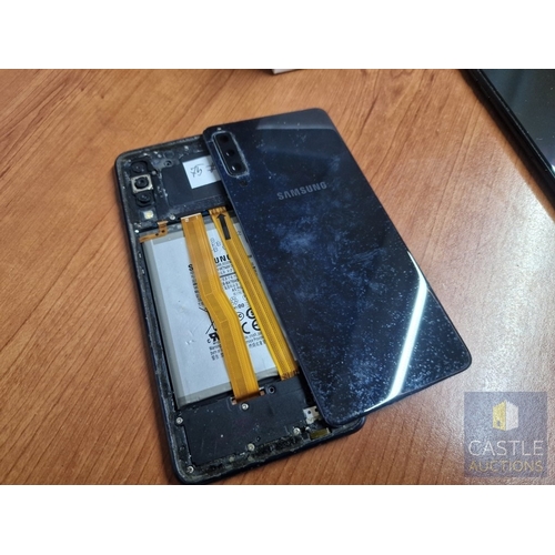 66 - 2 x Samsung Mobile Phones; Galaxy A7 and Galaxy A6+, * Both Tested and Working, Both A/F, One Screen... 