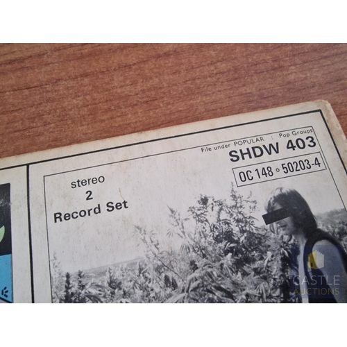 43 - Collection of 4 x PINK FLOYD LP Vinyl Records; 'A Nice Pair' 2 Record Set (SHDW 403), 'Obscured by C... 