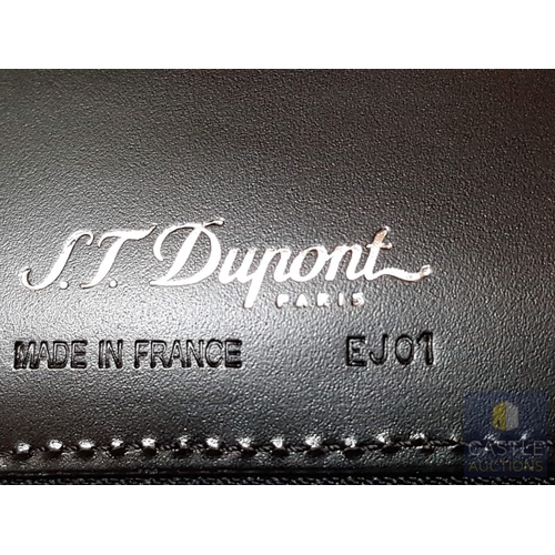 106 - S.T. DUPNT Smooth Leather Zipped Documents Folder ,Made in France, Silver Tone Zipper and Herd Ware ... 