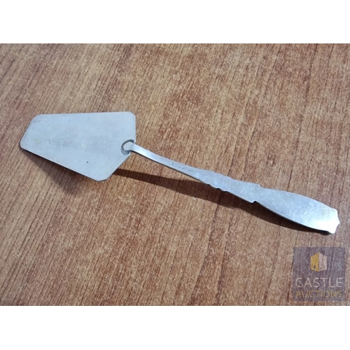 47 - Vintage Silver Cake Slice, with Floral Pattern Handle, (Approx. L: 23cm, 84g, .800 Silver)