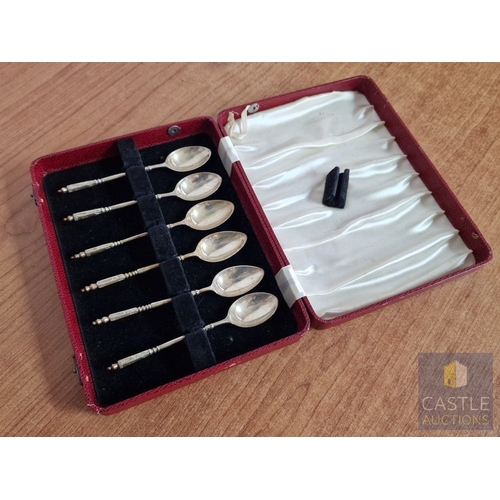 49 - Set of 6 x Vintage Silver Tea / Desert Spoons with Decorative Handles, (Approx. L: 14cm, Total Weigh... 