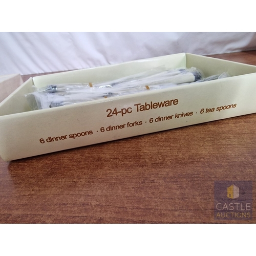 53 - Classical Style 24-Piece Cutlery Set, Stainless Steel with Mother-of-Pearl Effect Acrylic Handles, 6... 