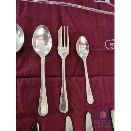 22 - Very Impressive Full Set / Huge Collection of 'United Cutlers' Silver Plated Flatware, Made in Sheff... 