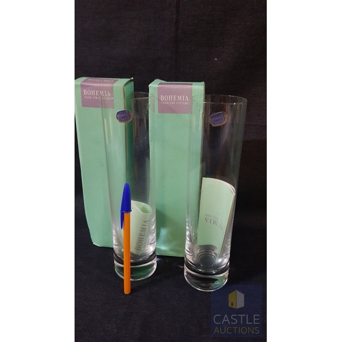 678F - 2 x Modern BOHEMIA Crystal Vase - Narrow Cylinder Shape, Made in Czech Republic (Approx. H: 24cm Ø: ... 