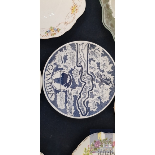 691F - 11 x Various Vintage Decorative & Commemorative Ceramic & China Plates.
