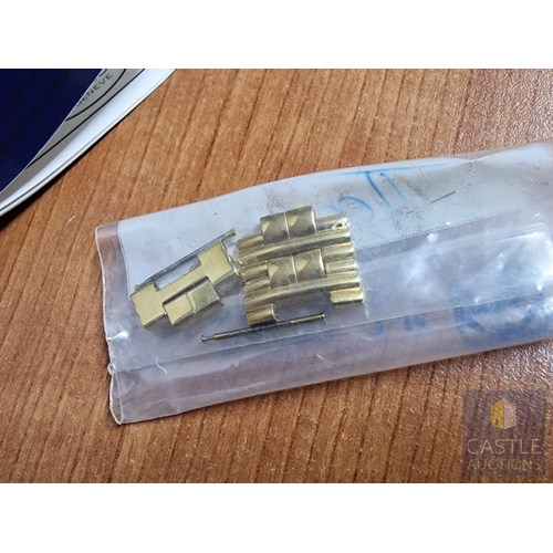 43A - KOLBER 18ct Gold Plated Gent's Wrist Watch with Bracelet Strap, Swiss Made, Quartz, * Running When L... 