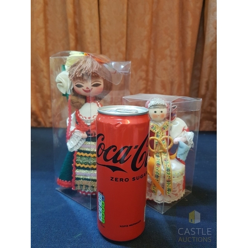 350 - Collection of 10x Vintage Folk Art Souvenir Dolls in Ethnic Outfits, See Multiple Photos, (10)