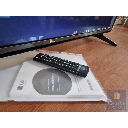 3 - LG 49'' 4K Ultra HD Smart TV with Wi-Fi, (Model: 49UH600V), with Remote and User Manual, * Basic Tes... 