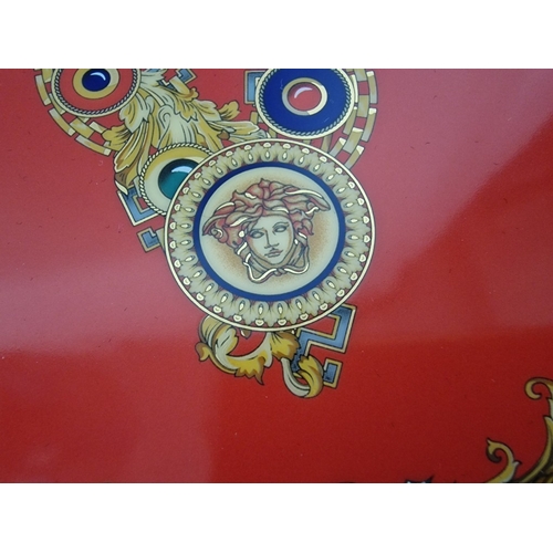 61 - Rosenthal VERSACE 'Sparkling Christmas, 2013' Round Plate with Certificate of Authenticity, Felt Bag... 