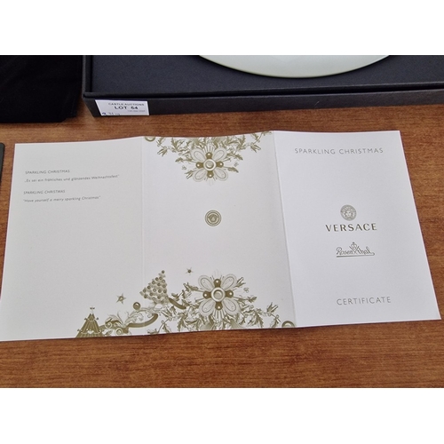 61 - Rosenthal VERSACE 'Sparkling Christmas, 2013' Round Plate with Certificate of Authenticity, Felt Bag... 