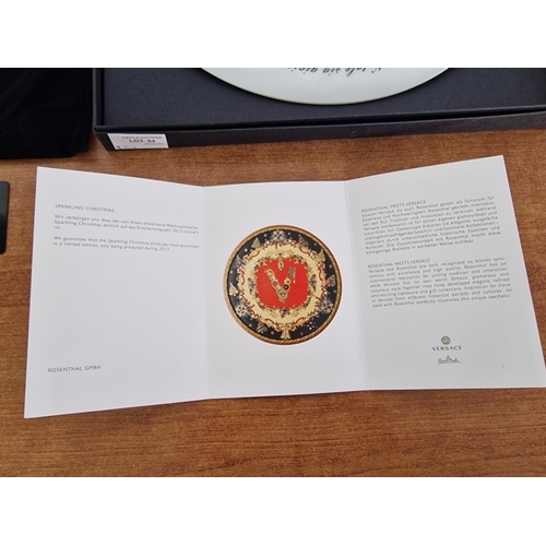 61 - Rosenthal VERSACE 'Sparkling Christmas, 2013' Round Plate with Certificate of Authenticity, Felt Bag... 