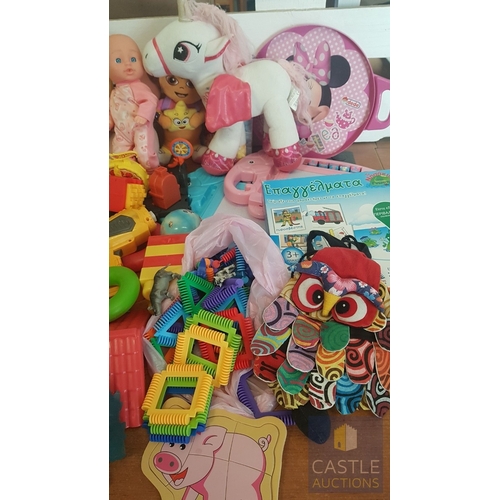 121 - Large Collection of Assorted Toys for Boys and Girls, See Multiple Photos.