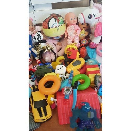 121 - Large Collection of Assorted Toys for Boys and Girls, See Multiple Photos.