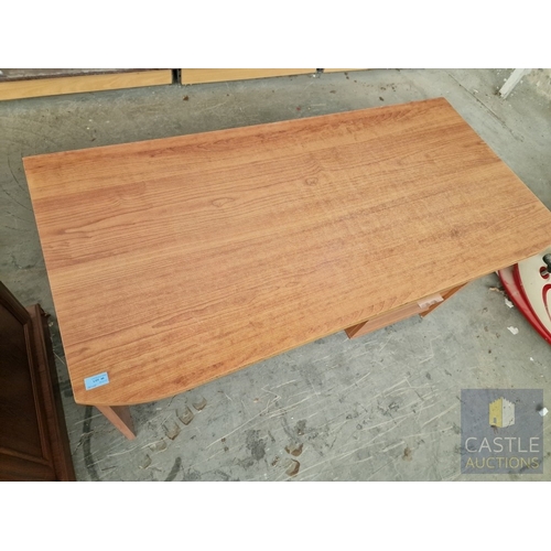 40 - Cherry Colour Office / Home Desk with Drawers, (Approx. 138 x 67cm)