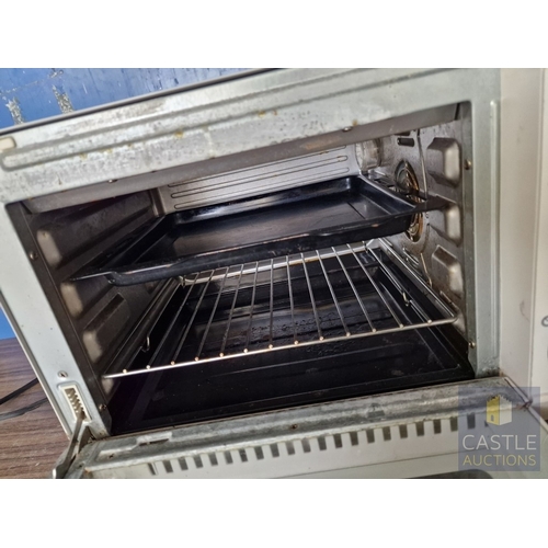683G - SilverCrest Table / Counter Top Oven, (Model: SGB 1380 B2), * Basic Test & Working / Powers On *