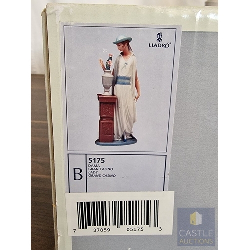 201 - Lladro Porcelain Figurine 'Lady Grand Casino' (#5175), of Lady Stood Next to Column with Flowers, Ma... 