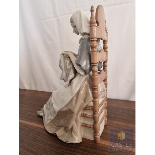 209 - Lladro Porcelain Figurine 'Embroiderer' (#4865), of Lady Sat in Chair Doing Needlework, Made in Spai... 