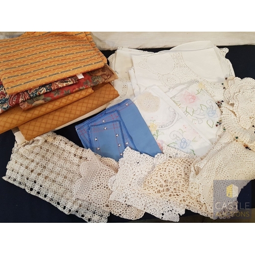 343 - Beautiful Collection of Hand Made Traditional Table Cloth, Napkins and Other (Approx. x24 Pcs), Toge... 