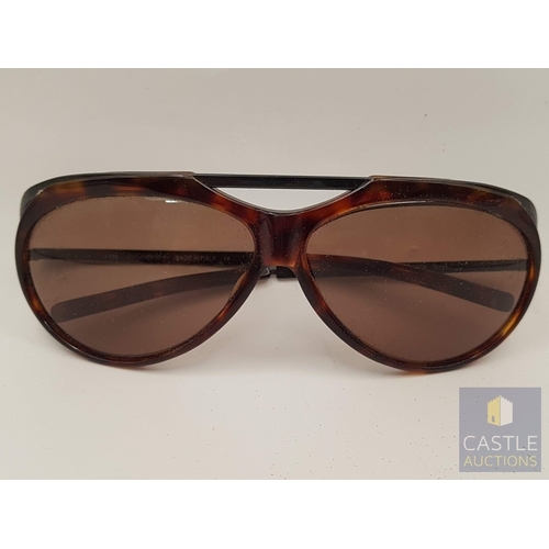 173D - Yve Sant Laurent 125 YSL 202016/S Sunglasses, Made in Italy, Together Original Soft Case and Cardboa... 
