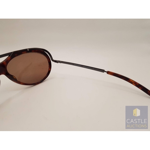 173D - Yve Sant Laurent 125 YSL 202016/S Sunglasses, Made in Italy, Together Original Soft Case and Cardboa... 