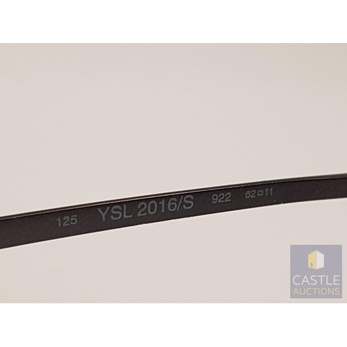 173D - Yve Sant Laurent 125 YSL 202016/S Sunglasses, Made in Italy, Together Original Soft Case and Cardboa... 