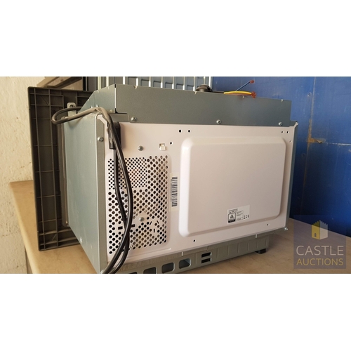 180B - Balay 3WMX1918 Integrated Microwave Oven, Silver, Untested.