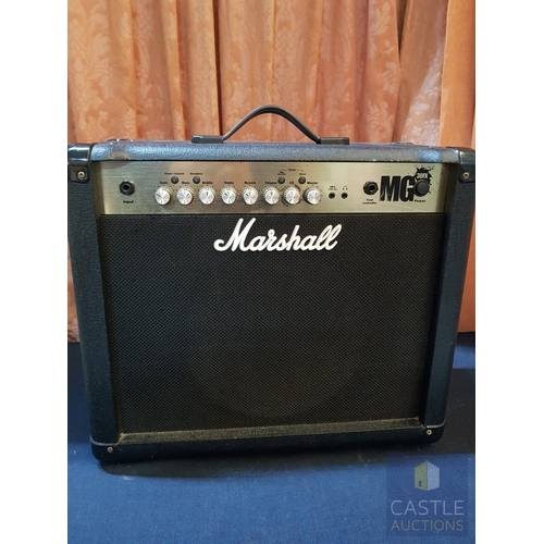 760J - Marshall MG30FX 70-Watt Amplifier (Approx. 21cm x 47cm x 41cm), Untested