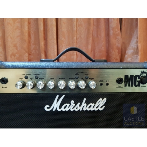 760J - Marshall MG30FX 70-Watt Amplifier (Approx. 21cm x 47cm x 41cm), Untested