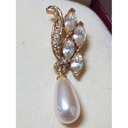 783J - 'Rosita' Vintage Faux Pearls Elegant Set Presented in Original Shell-Shaped Boxes, Single Strand Sim... 