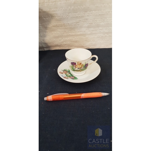 804J - 2 x Bone China Colclough Tea Cups & A Childs Design Tea Cup & Saucer, Together With & Aluminum Stove... 