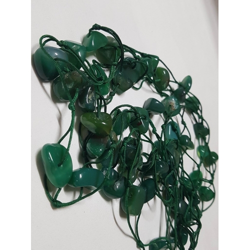 862J - Collection of Necklaces Made of Natural Stones of Various Shapes and Colors (Green, Beige and Purple... 