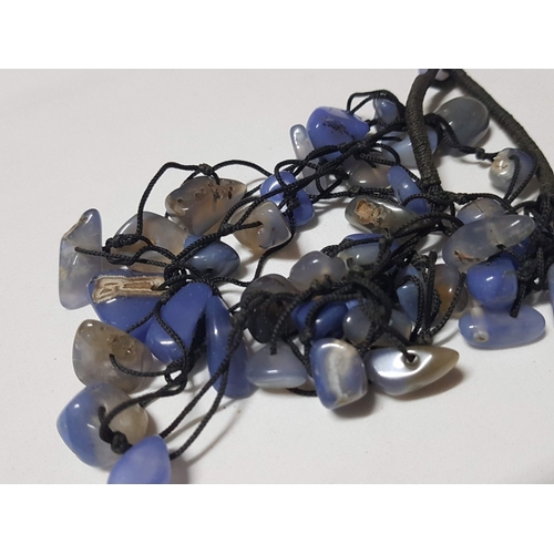 862J - Collection of Necklaces Made of Natural Stones of Various Shapes and Colors (Green, Beige and Purple... 