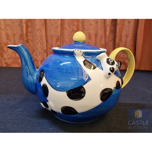 580M - Marks & Spencer Animal- Themed Novelty Ceramic Tea Pot.