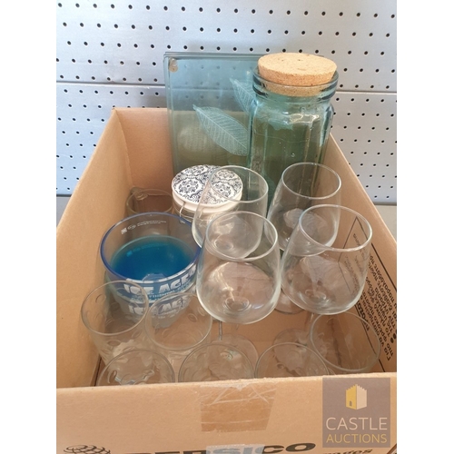 617M - 5 x Glass Placemats Together With An Assortment Of Glasses & Storage Jars.